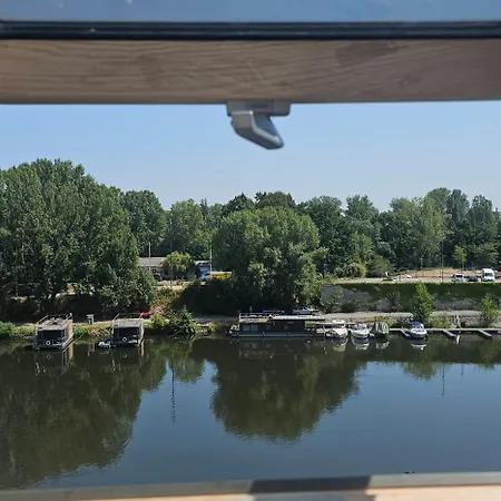 Vandrerhjem Marina Prag